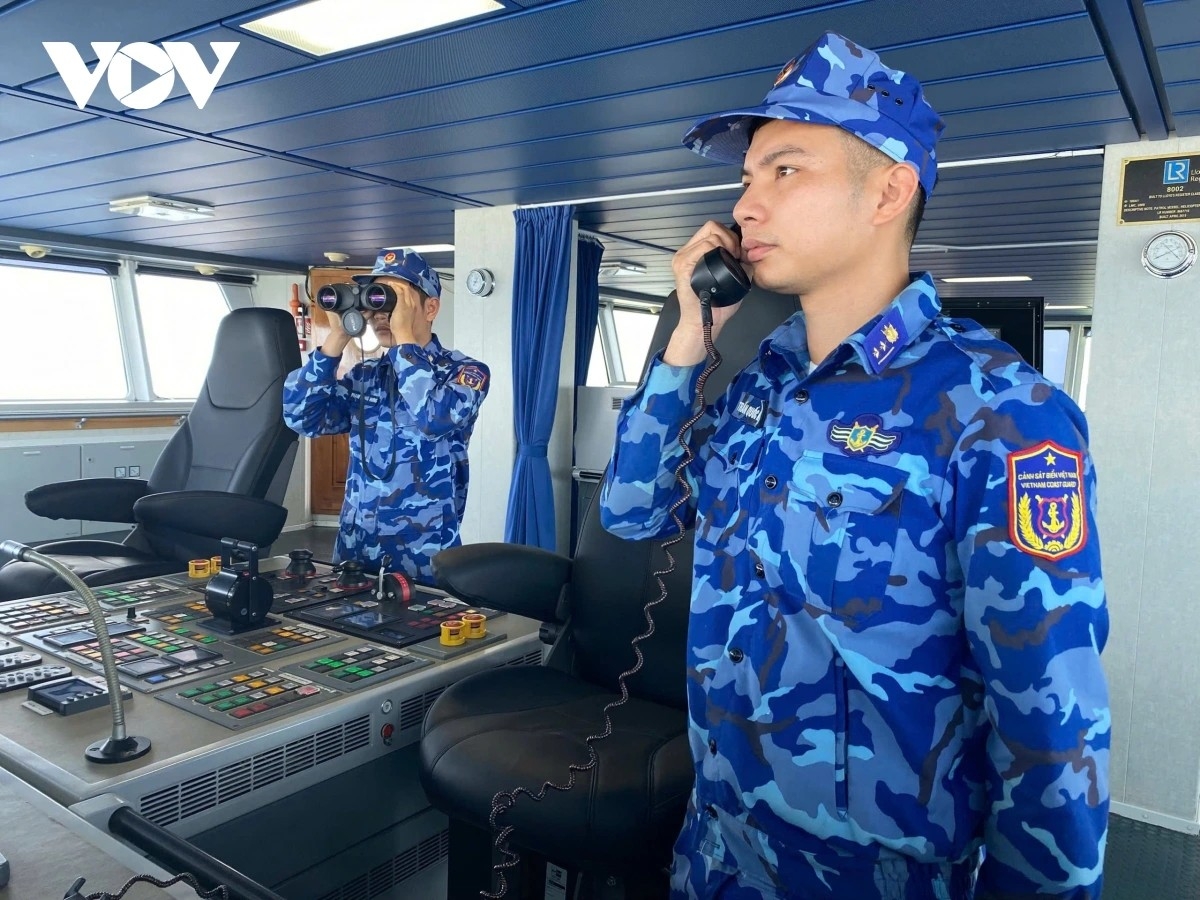 Trực Tết giữa trùng khơi: Xuân vui theo con tàu Cảnh sát biển